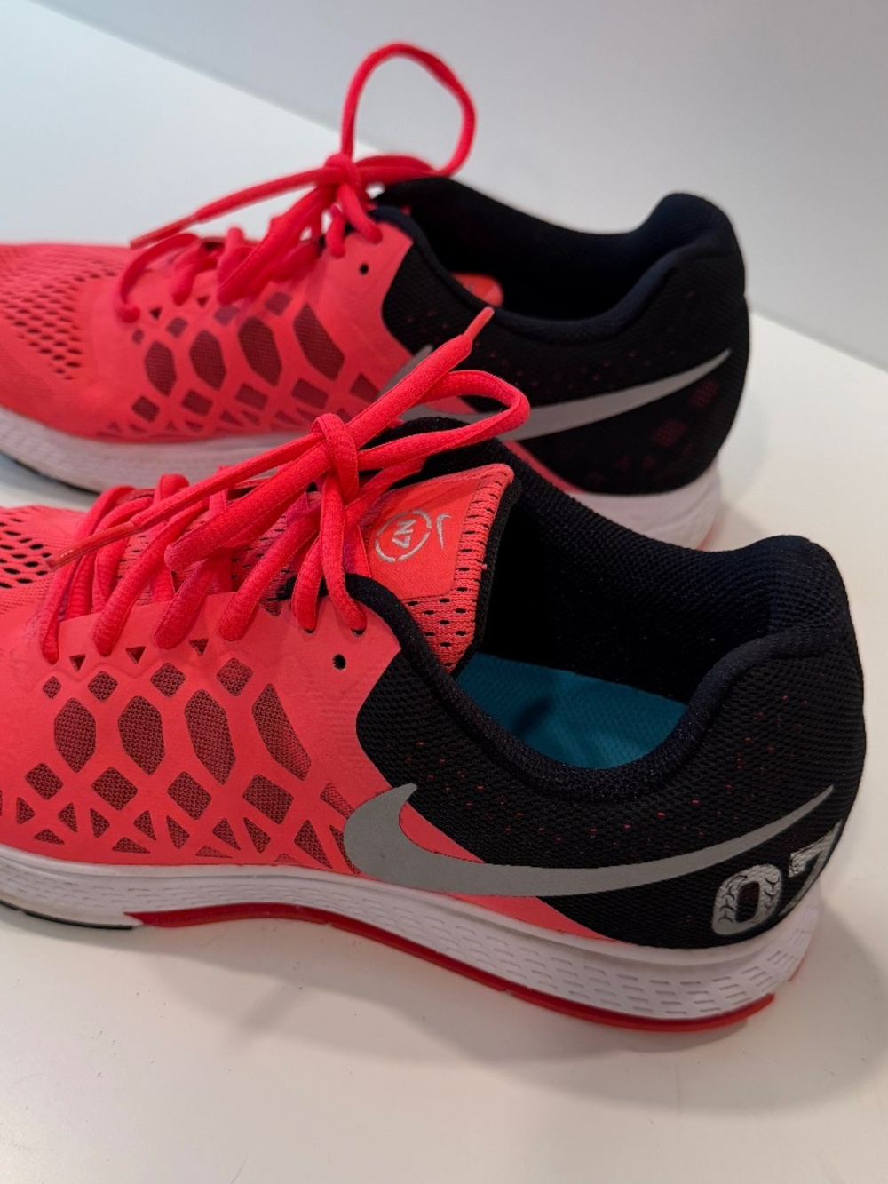 NIKE Air Zoom Pegasus 31 N7 Running Shoes Pink Hyper Punch Black